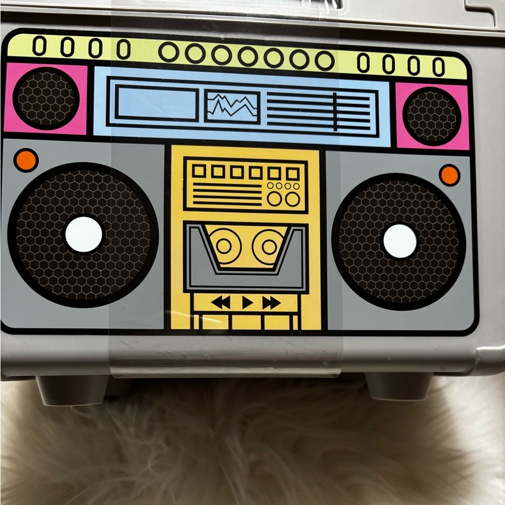 Drink bucket or use for storage ,super adorable !! Lunchbox